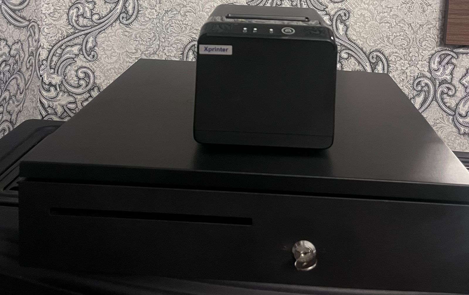 Biznes avadanlıqları və təkliflər